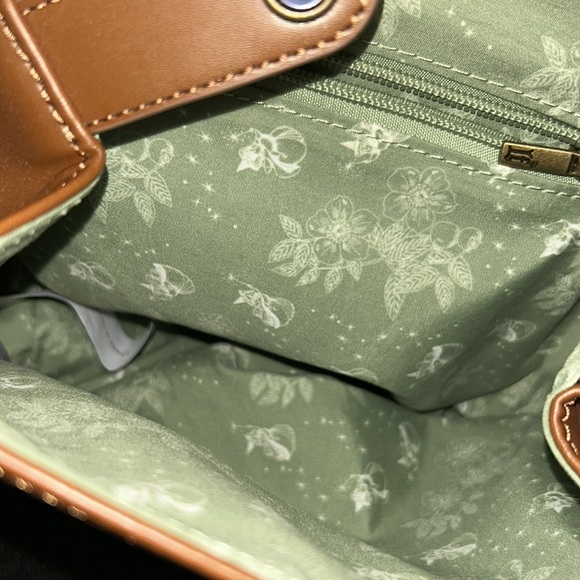 COPY - Lounge fly , has been worn one time - Picture 3 of 4